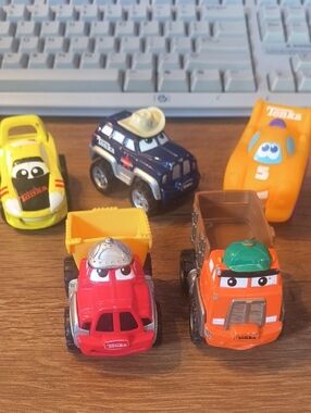 Vintage Tonka Chuck & Friends Diecast Lot - Maisto Hasbro 2000-2006
